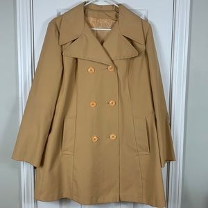Vintage camel colored long sleeved mid-length pea coat. Bust 20.5”. No tags